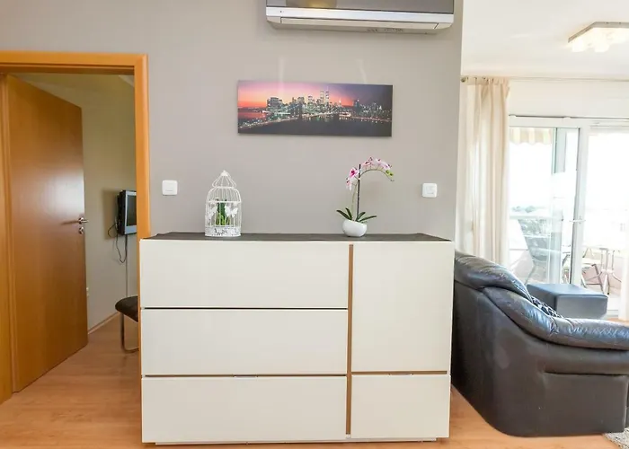 Adriana's Dream View 2 Bedrooms ザダル