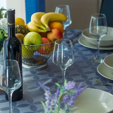 Adriana's Dream View 2 Bedrooms דירה *